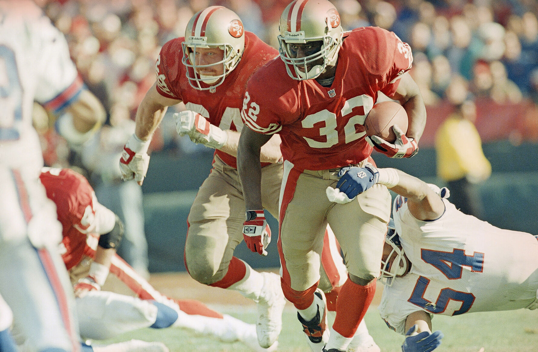 1994: Ricky Watters scores NFL postseason-record 5 TDs as 49ers beat Giants